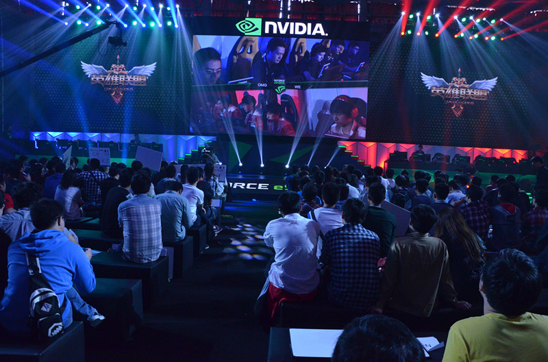 在今日凌晨的LCS常规赛中，TeamLiquid不敌CLGaming拿到赛季第10负